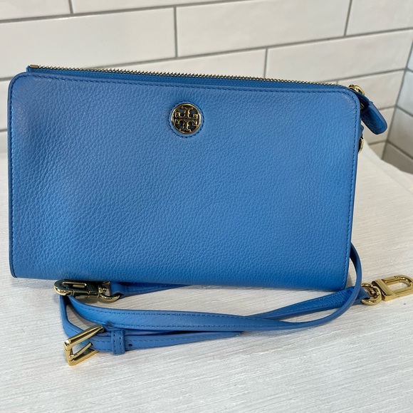 Tory Burch Brody Pebbled Wallet Crossbody - Picture 3 of 6